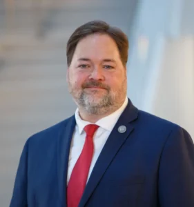 Darin Detwiler Headshot